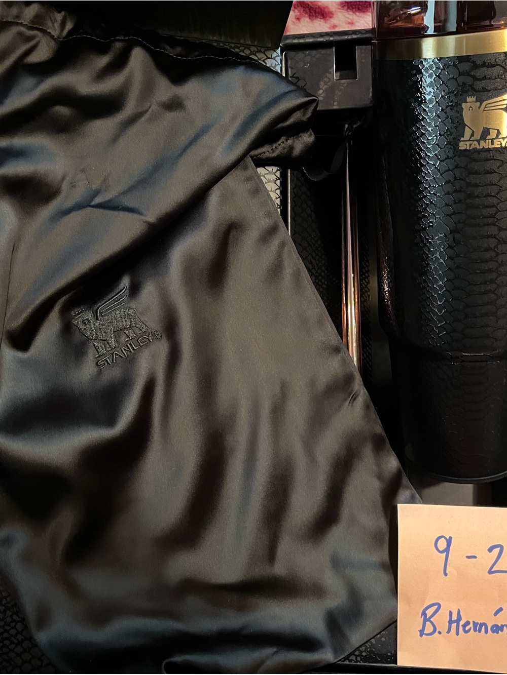 Stanley 30oz Black Lux Quencher
